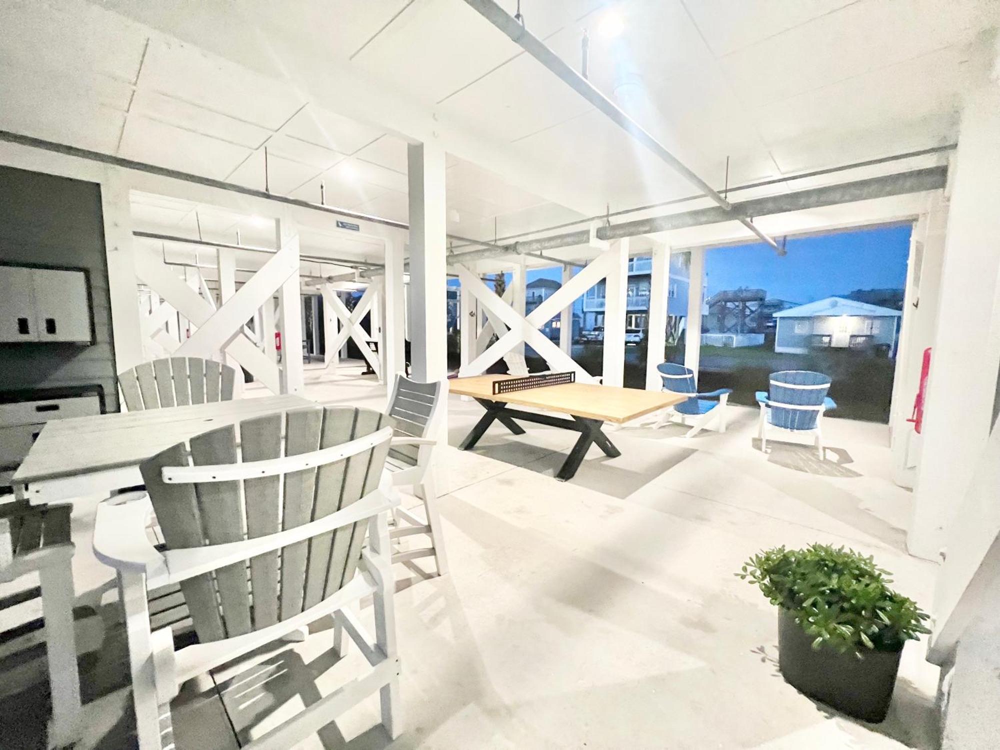Adjacent 2Nd Floor, 204 Queen & 205 Queen سيرف سيتي المظهر الخارجي الصورة
